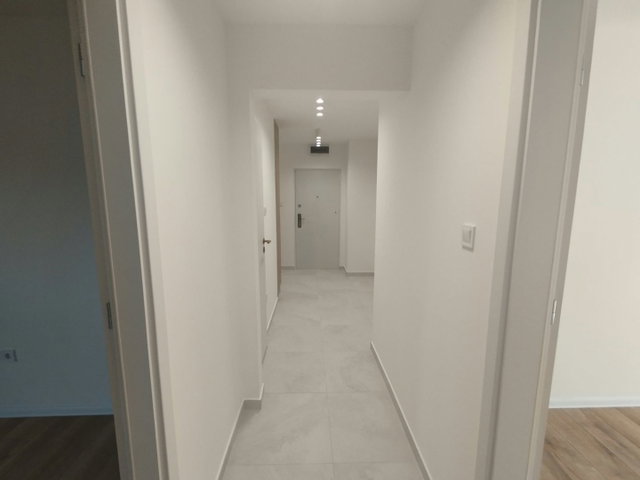 Eladó panellakás, Pécsett 56.5 M Ft, 2 szobás