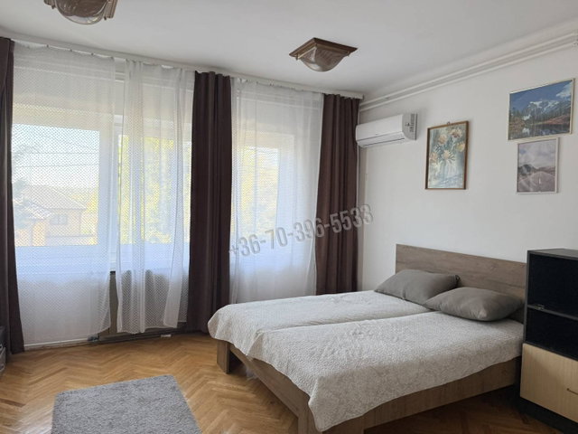 Eladó téglalakás, Gödöllőn 94.9 M Ft, 5 szobás