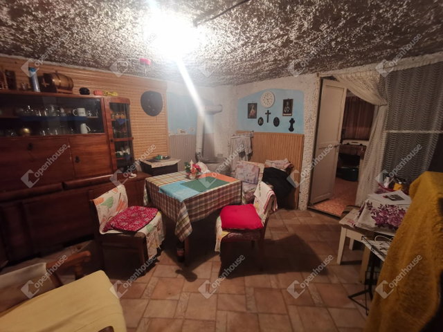 Eladó nyaraló, Homokkomáromon 4.2 M Ft, 2 szobás