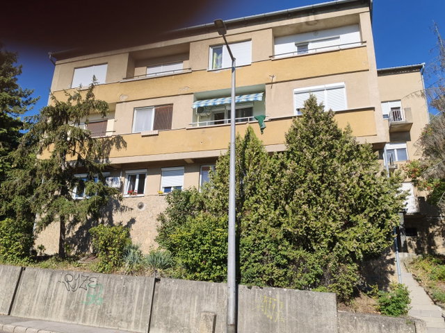 Eladó téglalakás, Pécsett, Surányi Miklós úton 48.9 M Ft