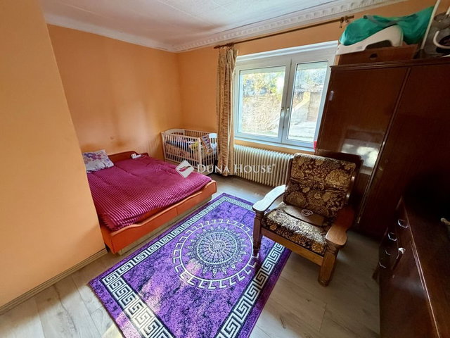 Eladó sorház, Pécsett 16.99 M Ft, 4 szobás