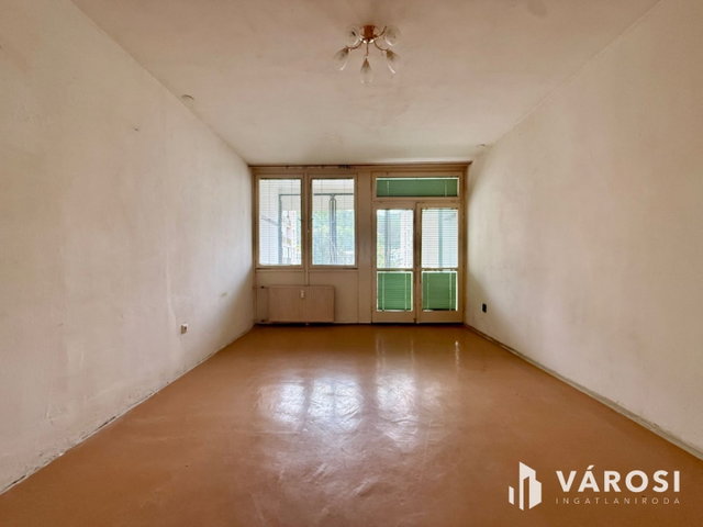 Eladó panellakás, Salgótarjánban 18.9 M Ft, 2 szobás