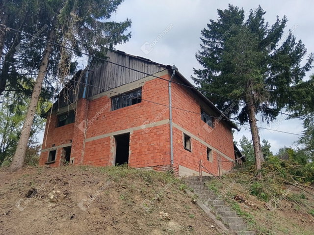 Eladó családi ház, Nagykapornakon 14.9 M Ft, 4 szobás