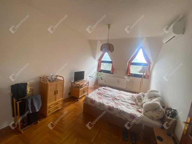 Eladó téglalakás, Győrött 129.99 M Ft, 5 szobás