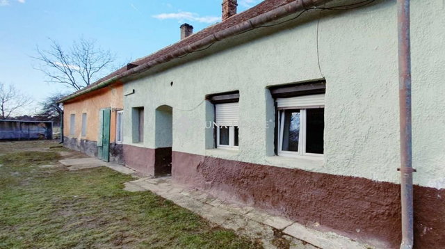 Eladó családi ház, Jánosházán 11 M Ft, 6 szobás