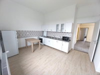 Kiadó téglalakás, albérlet, Ácson 650 E Ft / hó, 3 szobás