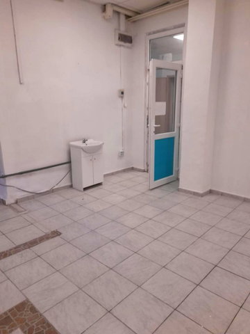 Kiadó üzlethelyiség, Ózdon 104 E Ft / hó / költözzbe.hu