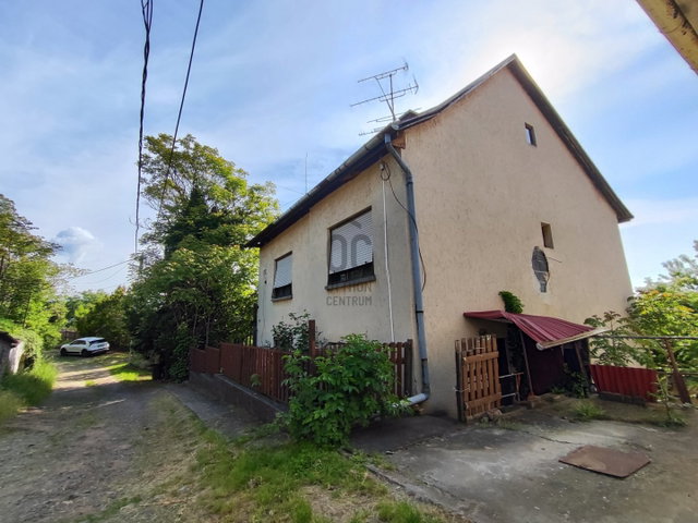 Eladó családi ház, Abasáron 29.5 M Ft, 4 szobás