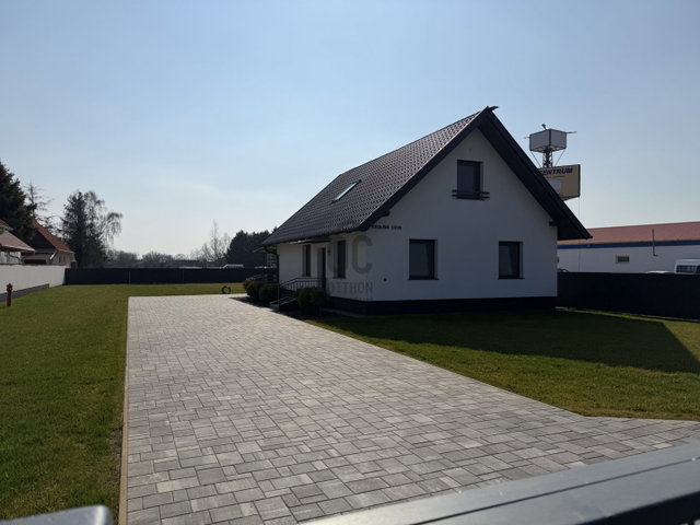 Eladó családi ház, Abonyban 108 M Ft, 3 szobás