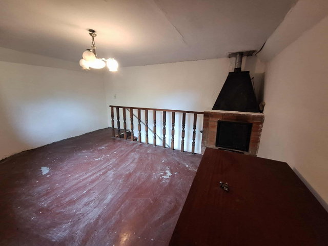 Eladó családi ház, Miskolcon, Ághegyen 4.5 M Ft, 1 szobás
