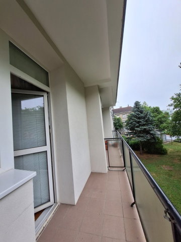 Eladó panellakás, Győrött 46.8 M Ft, 1+1 szobás