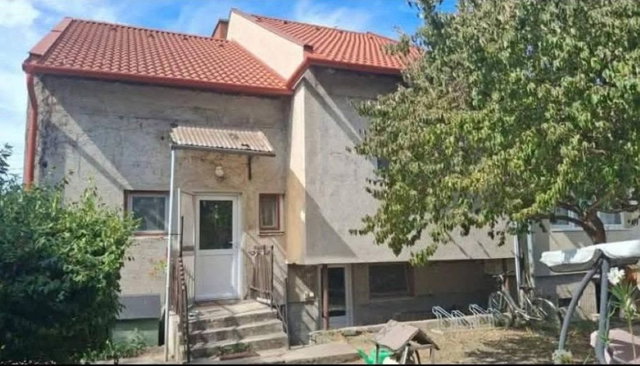 Eladó családi ház, Mosonmagyaróváron 95 M Ft, 4 szobás