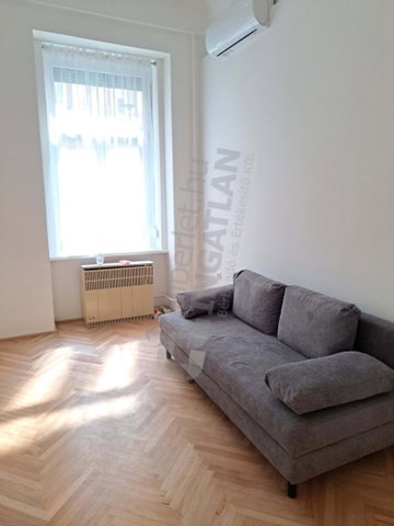 Kiadó téglalakás, albérlet, VIII. kerületben, Baross utcában