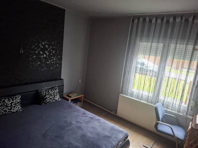 Eladó családi ház, Békésen 23 M Ft, 2+1 szobás