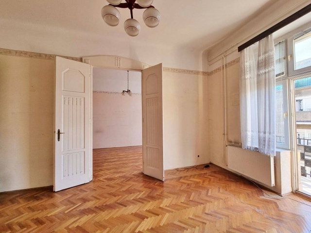 Eladó téglalakás, Budapesten, IX. kerületben, Ipar utcában