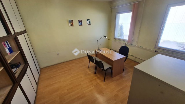 Kiadó iroda, Zalaegerszegen, Alsóerdei úton 96 E Ft / hó