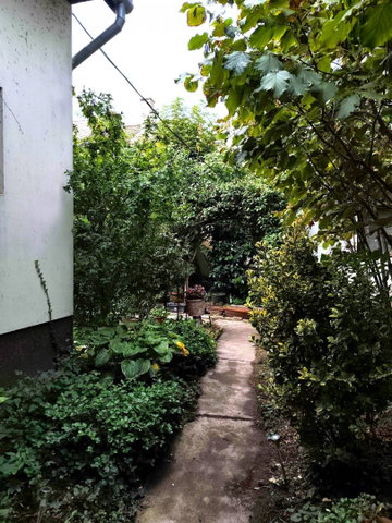 Eladó családi ház, Baján 84.9 M Ft, 5+2 szobás