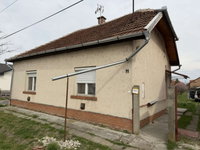 Eladó családi ház, Gyulán, Kodály utcában 39.9 M Ft, 3 szobás