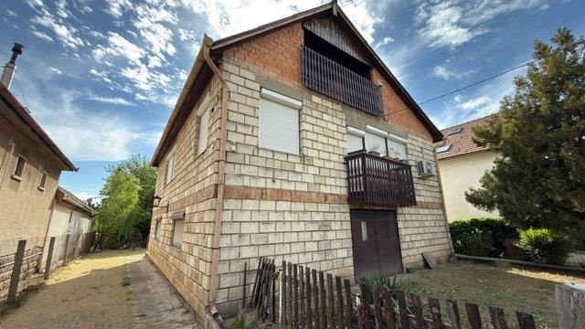 Eladó családi ház, Budapesten, XVIII. kerületben 89 M Ft