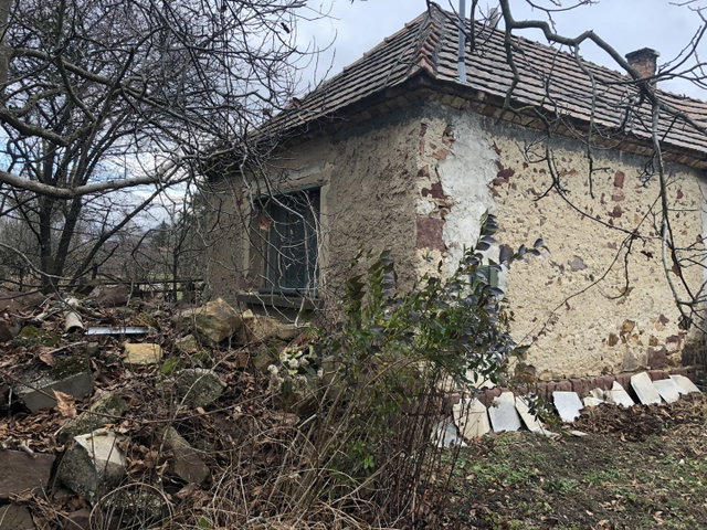 Eladó telek, Badacsonytomajon 95 M Ft / költözzbe.hu