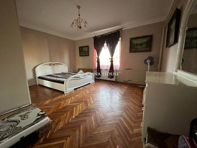 Eladó családi ház, Sárbogárdon 44 M Ft, 4 szobás