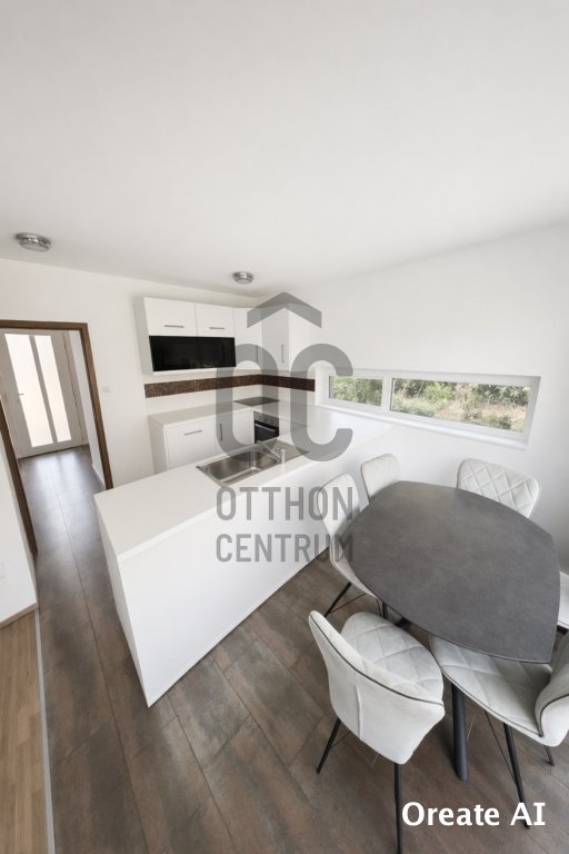 5 bed · 107m² · 650.000 ft