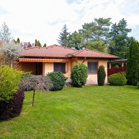 Eladó családi ház, Zamárdiban 129.9 M Ft, 4 szobás