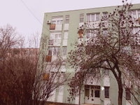 Eladó panellakás, Nyíregyházán 34.9 M Ft, 1+1 szobás