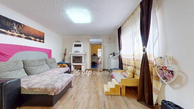 Eladó családi ház, Gávavencsellőn 17.5 M Ft, 2 szobás