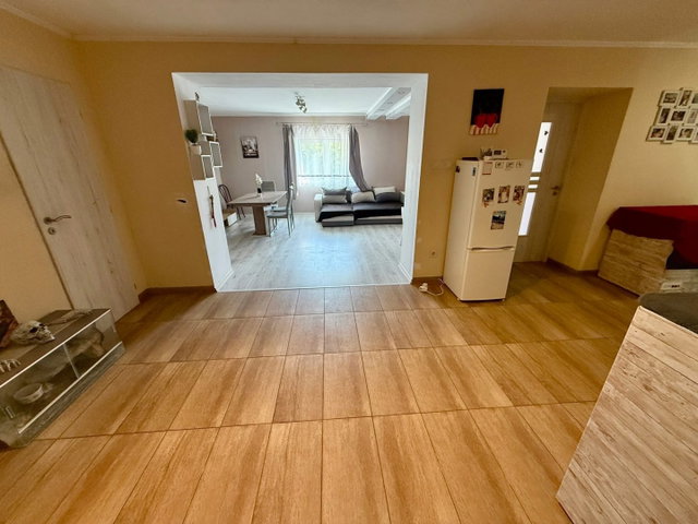 Eladó családi ház, Bakonycsernyén 57.9 M Ft, 5 szobás