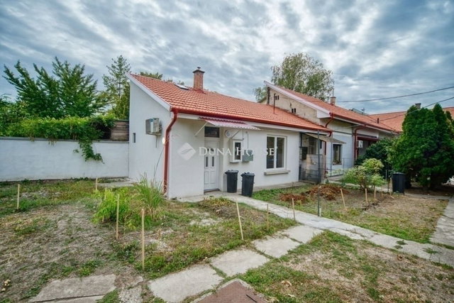Eladó téglalakás, Budapesten, XVI. kerületben 49.9 M Ft