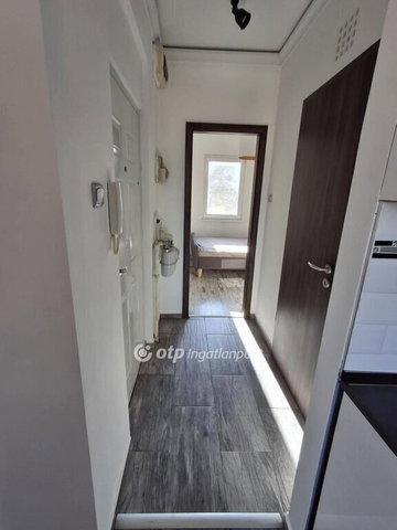 Eladó téglalakás, Budapesten, XIV. kerületben 54 M Ft, 2 szobás