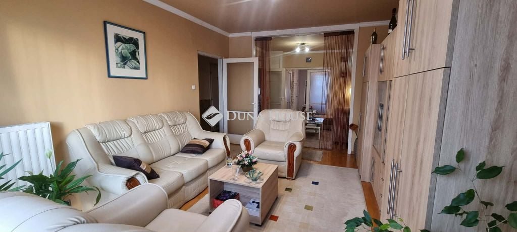 3 bed · 67m² · 74.800.000 ft
