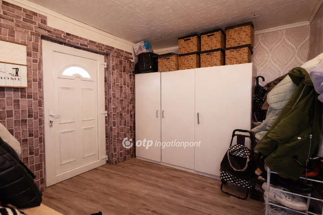 Eladó családi ház, Ceglédbercelen 43 M Ft, 3 szobás