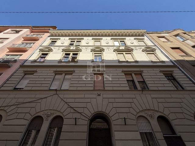 Kiadó téglalakás, albérlet, Budapesten, VI. kerületben