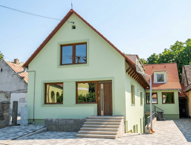 Eladó téglalakás, Szekszárdon, Kossuth Lajos utcában 24.9 M Ft