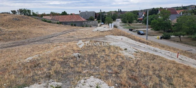 Eladó telek, Öskün 18 M Ft / költözzbe.hu