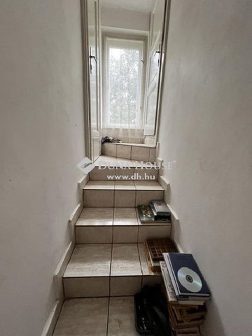Eladó családi ház, Szombathelyen 69.99 M Ft, 6 szobás