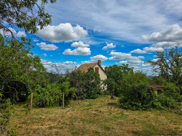 Eladó telek, Pécsett, Sáska dűlőn 16.9 M Ft