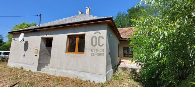 Eladó családi ház, Márokpapin 10.9 M Ft, 3 szobás