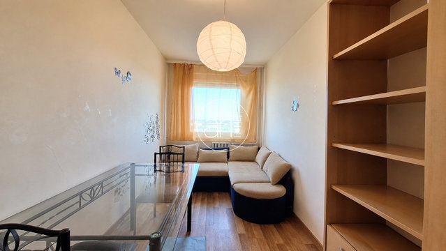 Eladó panellakás, Szegeden, Hont Ferenc utcában 42.9 M Ft