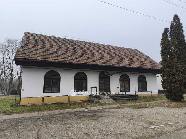 Eladó hotel, Vízváron 40 M Ft / költözzbe.hu