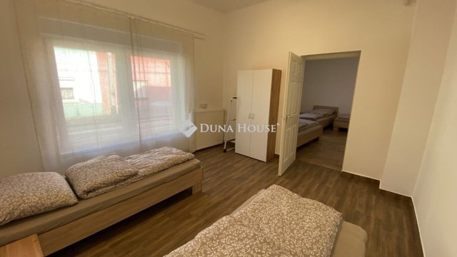 Eladó családi ház, Budapesten, XX. kerületben 79.9 M Ft