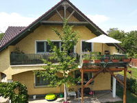Eladó családi ház, Zamárdiban 175 M Ft, 8 szobás