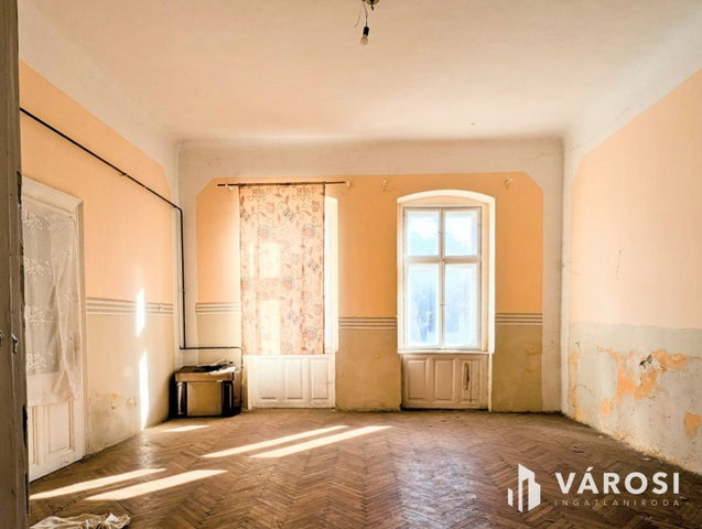 Eladó ipari ingatlan, Békéscsabán 45 M Ft, 8 szobás