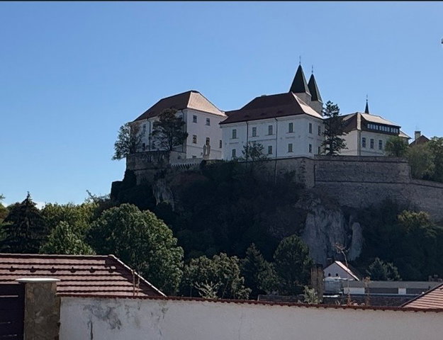 Eladó családi ház, Veszprémben 190 M Ft, 2+2 szobás