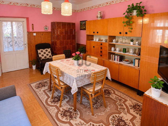 Eladó családi ház, Nádudvaron 14.99 M Ft, 2 szobás