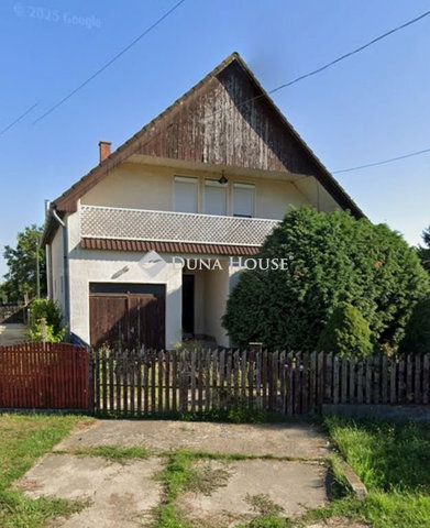 Eladó családi ház, Tiszakarádon, Ifjúság utcában 24.5 M Ft