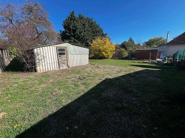 Eladó családi ház, Gödöllőn 59.9 M Ft, 3 szobás