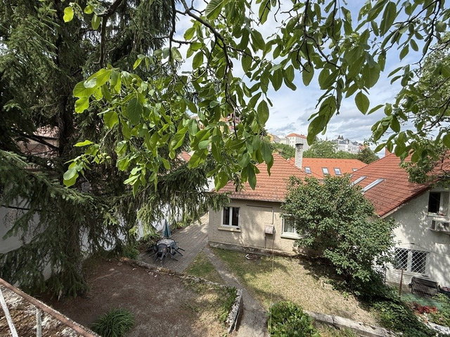 Eladó családi ház, Veszprémben 89 M Ft, 3 szobás